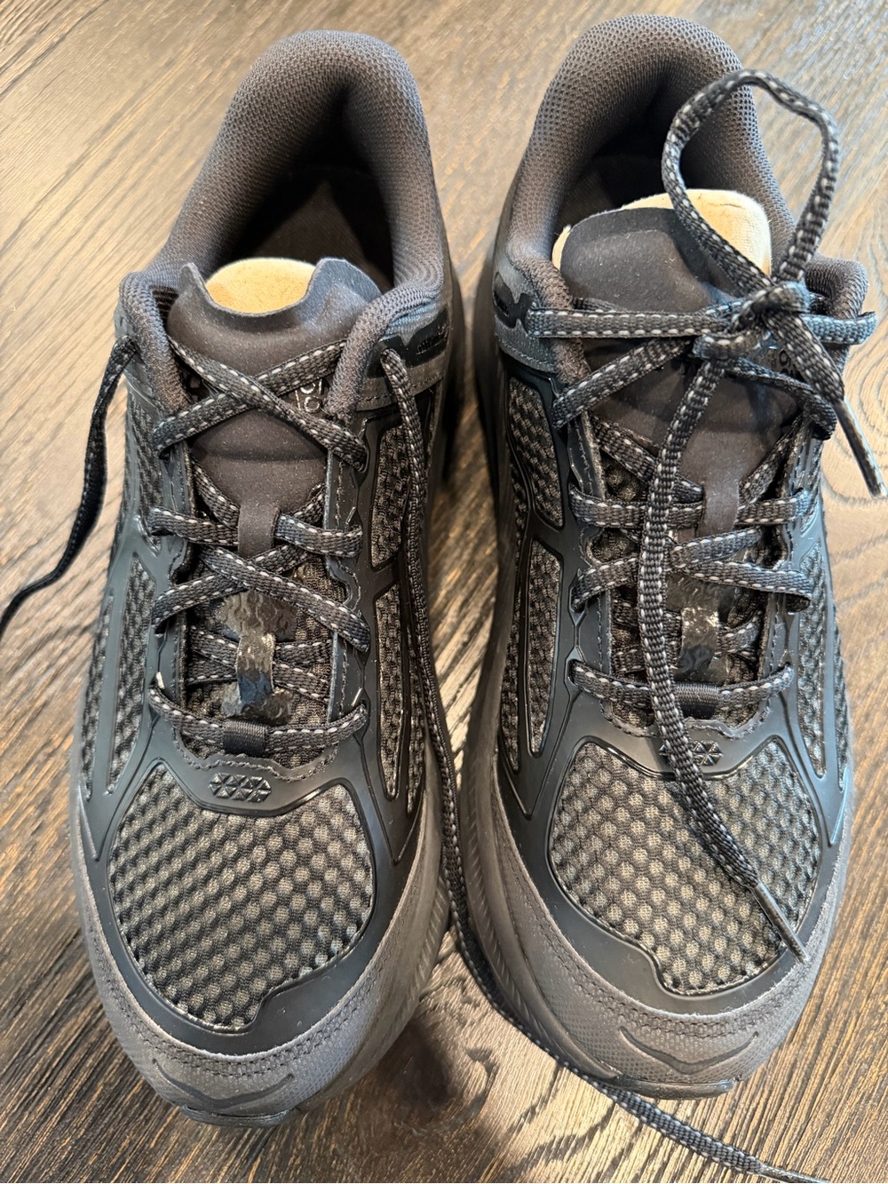 Hoka Clifton One9 Sneaker in Black / Carbon Black Mens 8 women’s 9 - Picture 4 of 10
